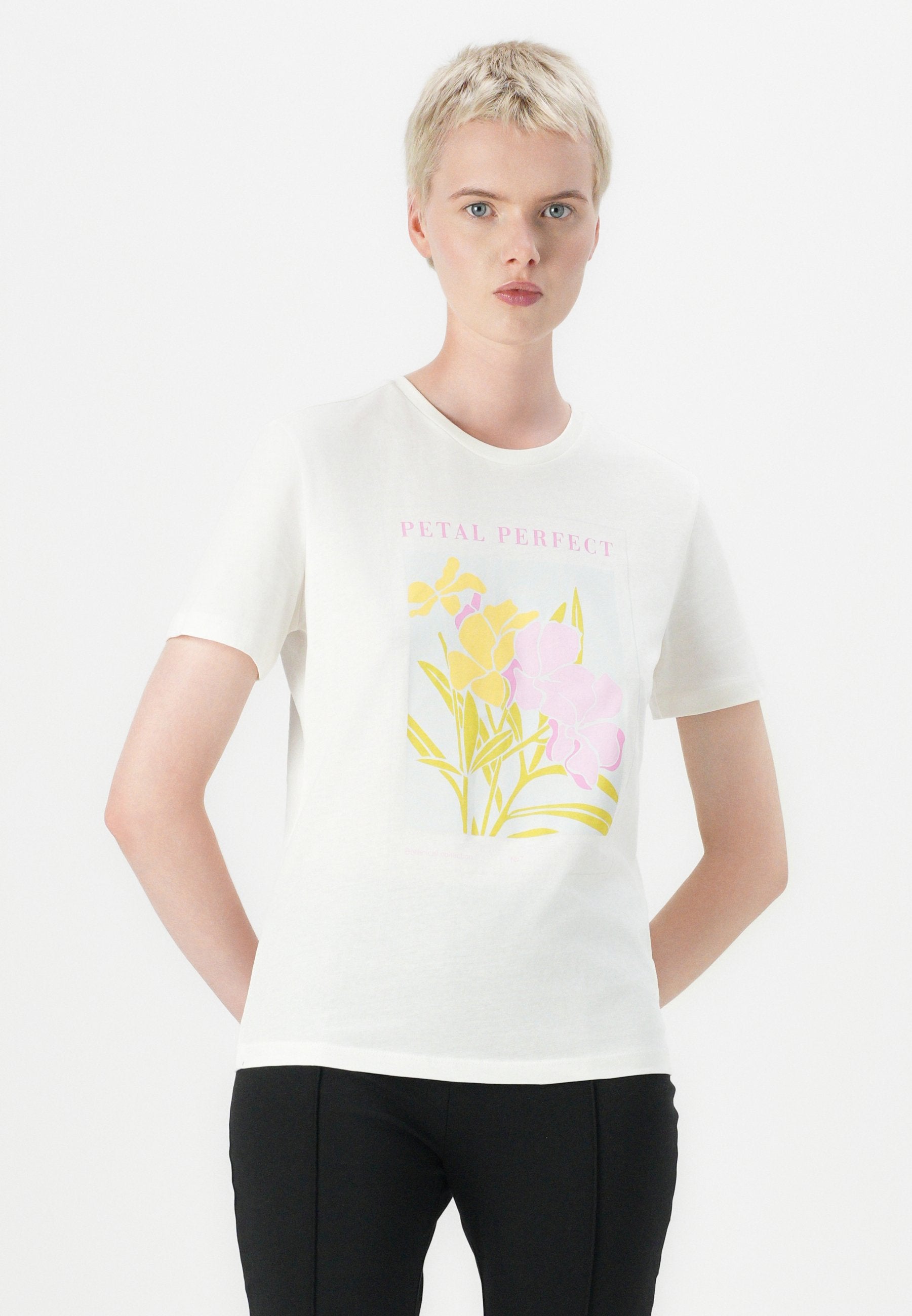 ONLY ONLKATTY TEE