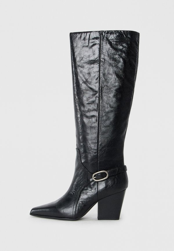 ALDO SADDLE