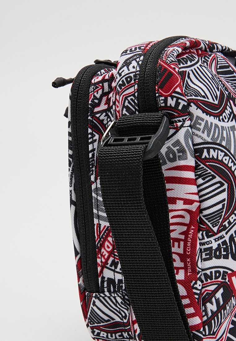 Dakine X INDEPENDENT