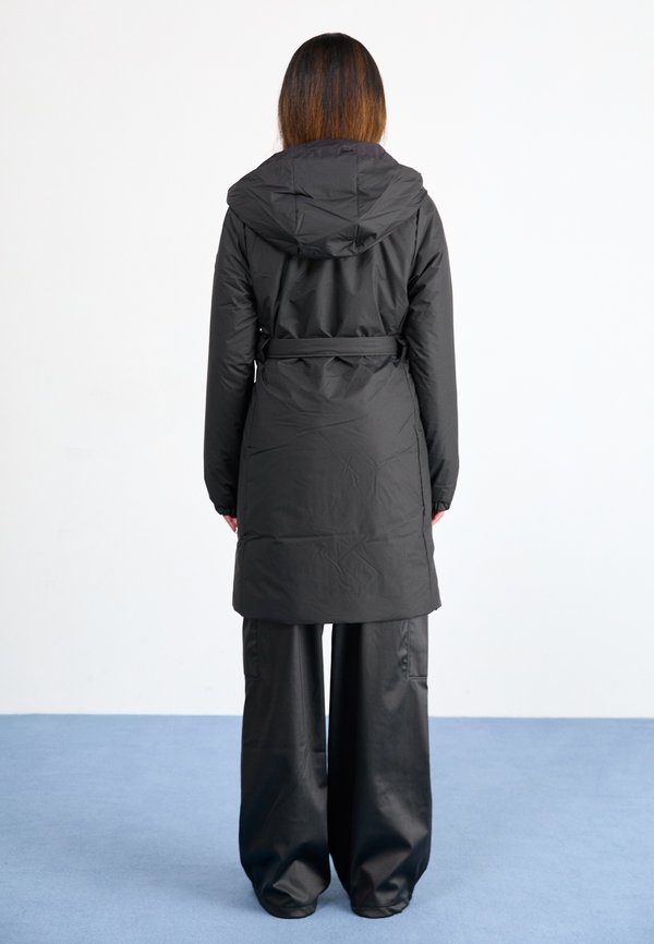 Rains LOHJA LONG INSULATED CURVE UNISEX