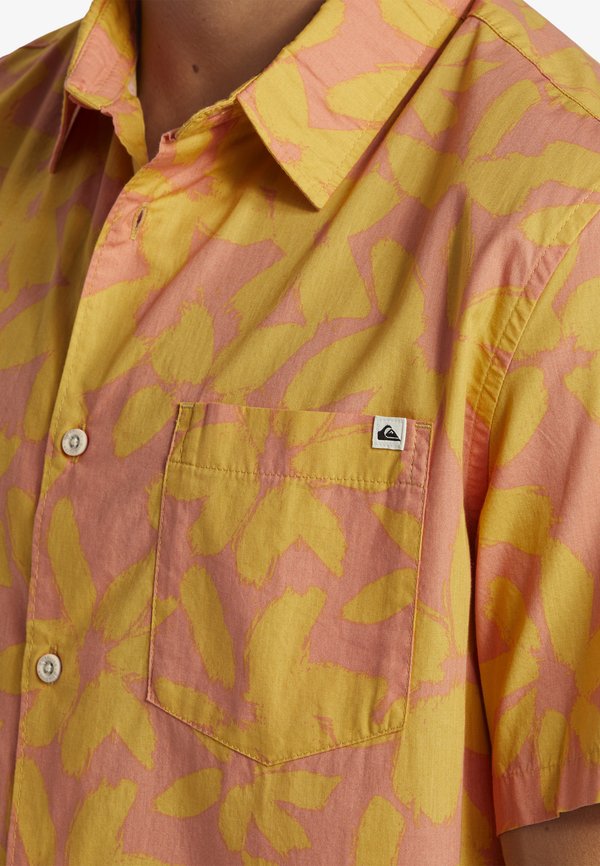 Quiksilver APERO CLASSIC - SHORT SLEEVE POCKET