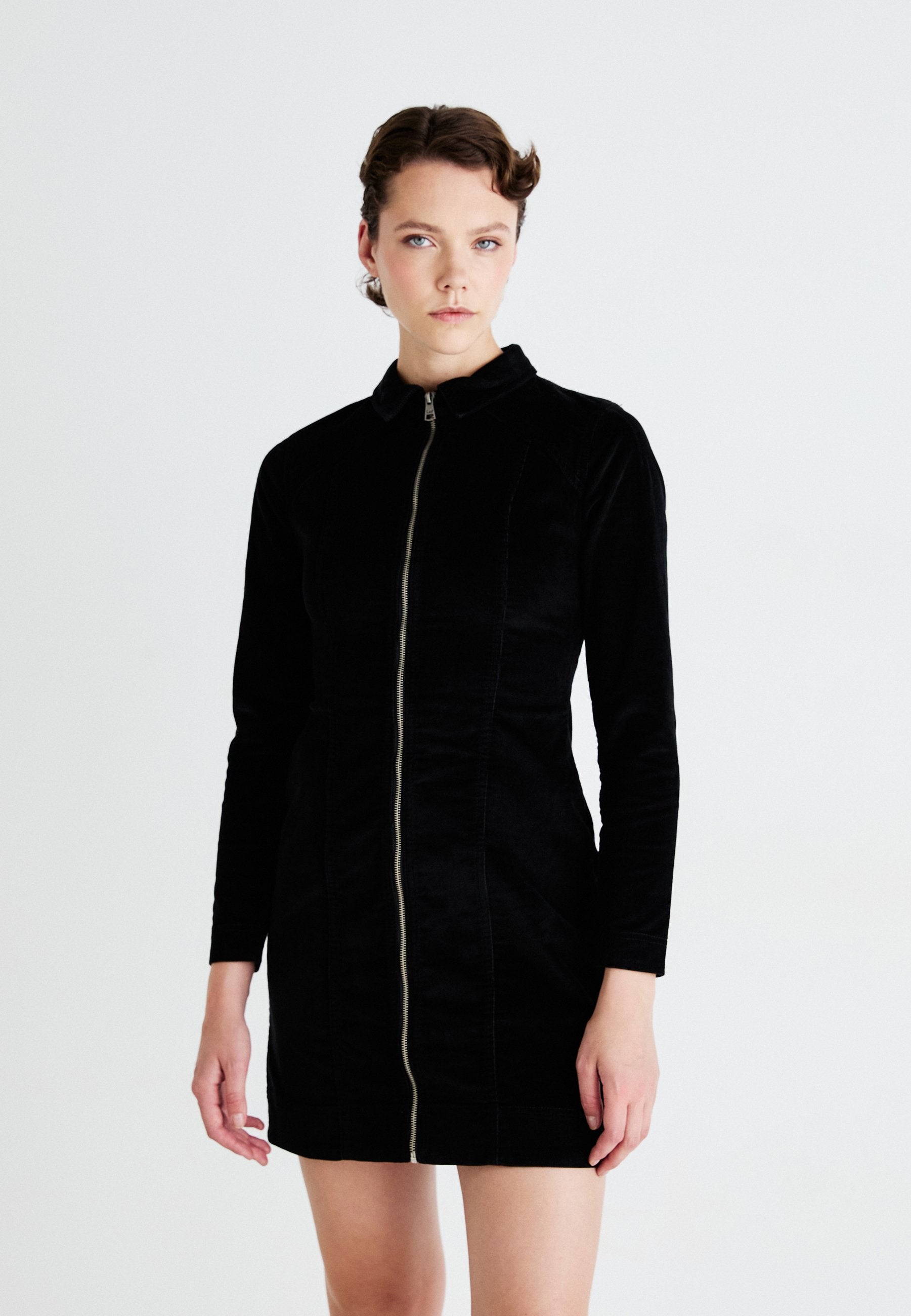 Lee ZIP FRONT DRESS