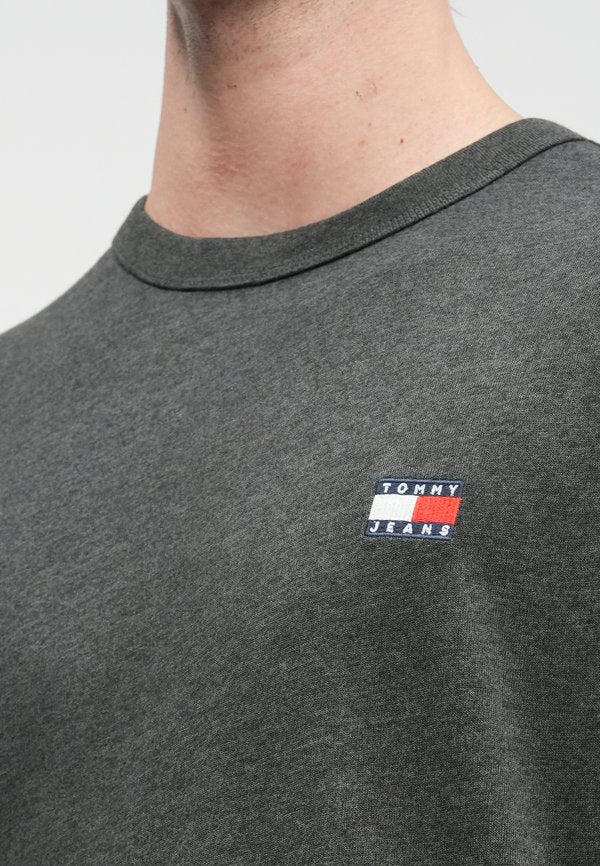 Tommy Jeans TJM REG BADGE TEE EXT