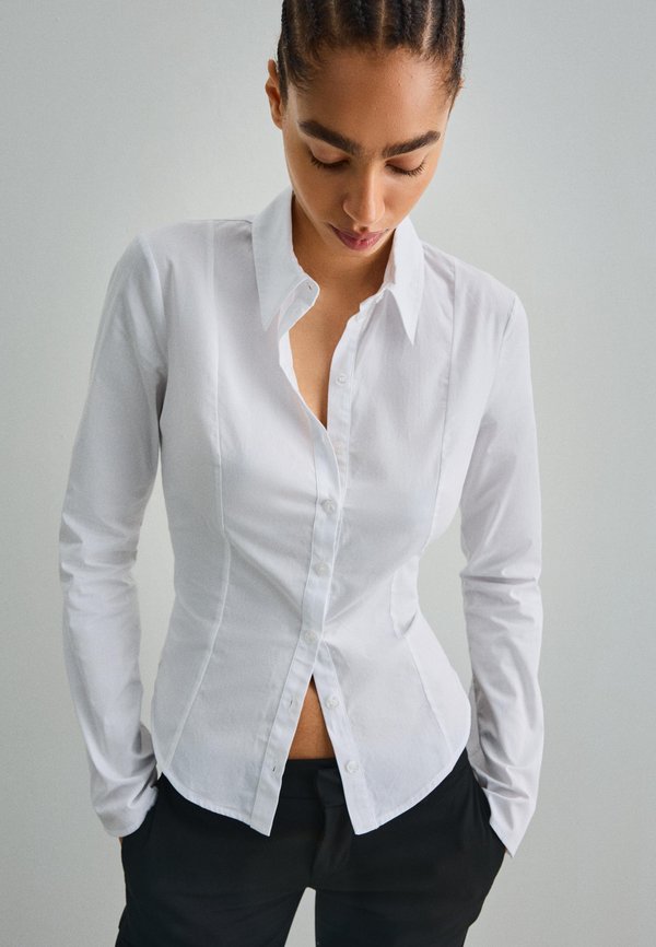 Bershka WITH WIDE SLEEVES - Button-down blouse - white