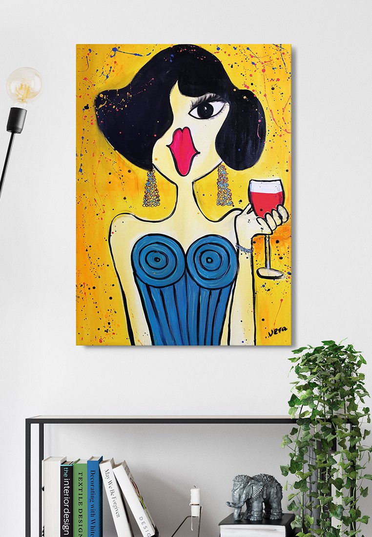 Orange Wallz VERA