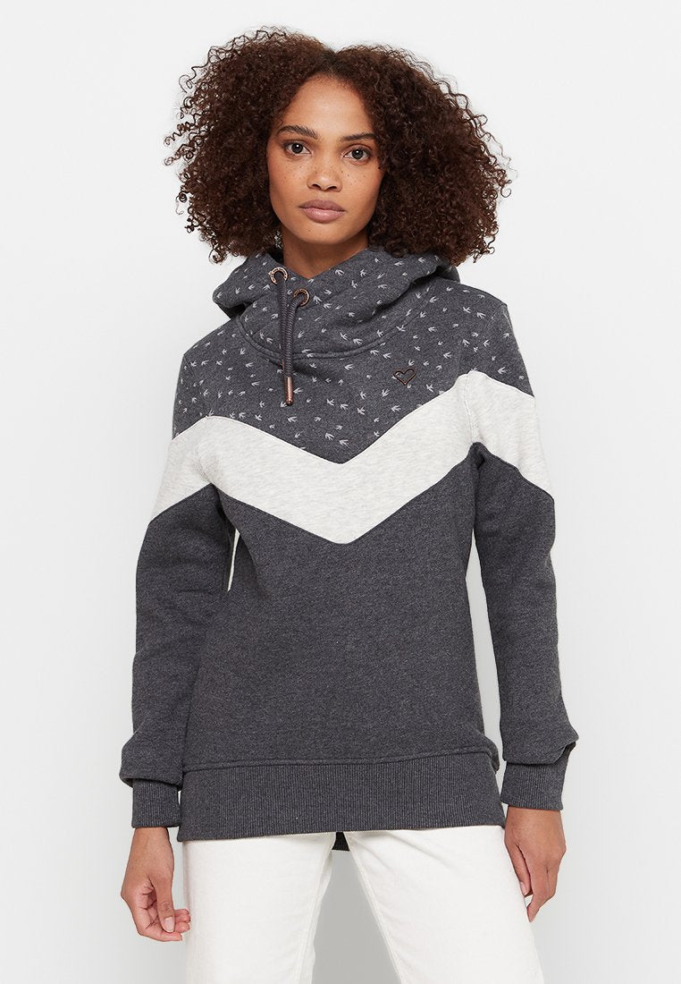 alife & kickin STELLANA