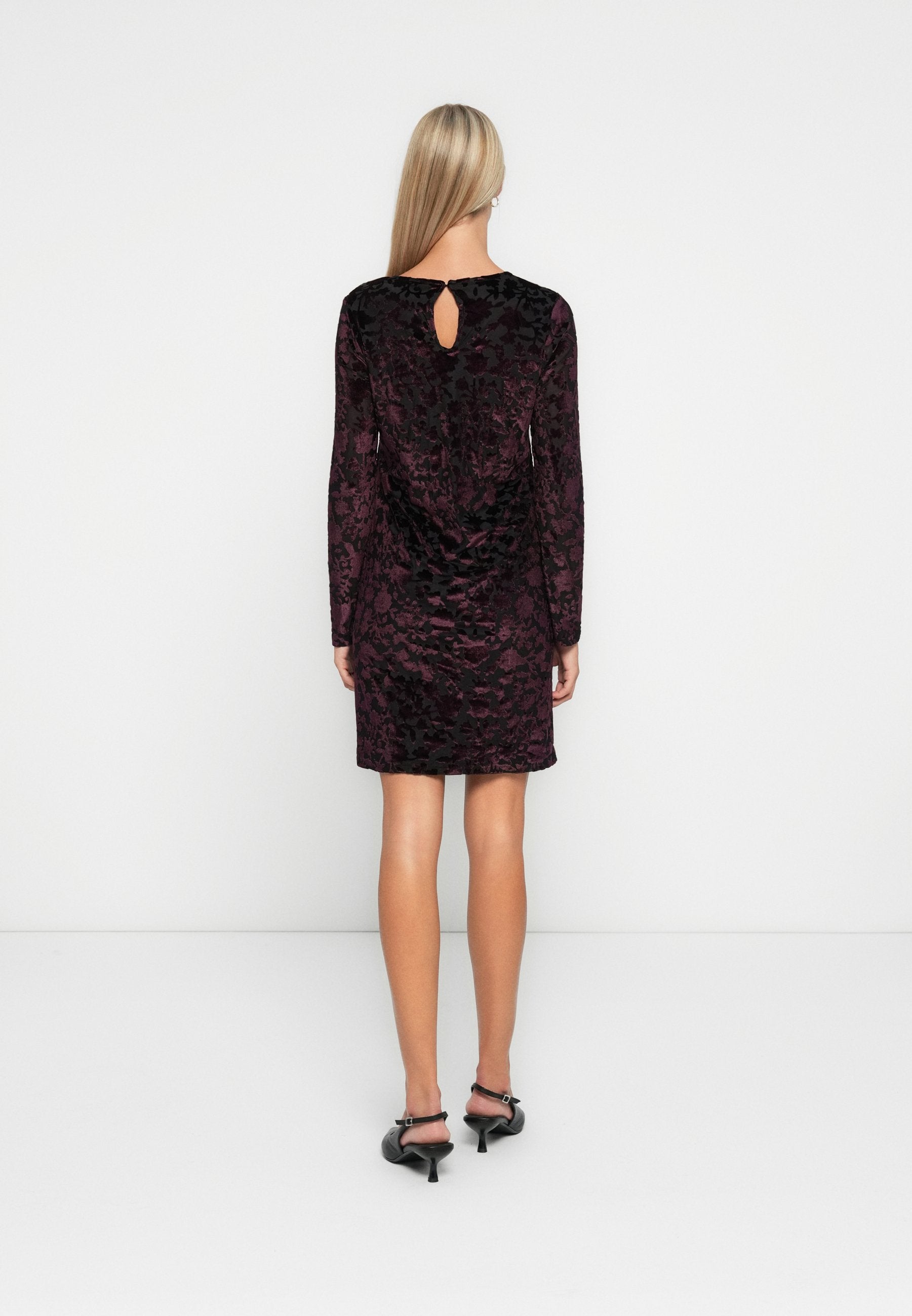 ONLTHEA FLOCK DRESS Media 4