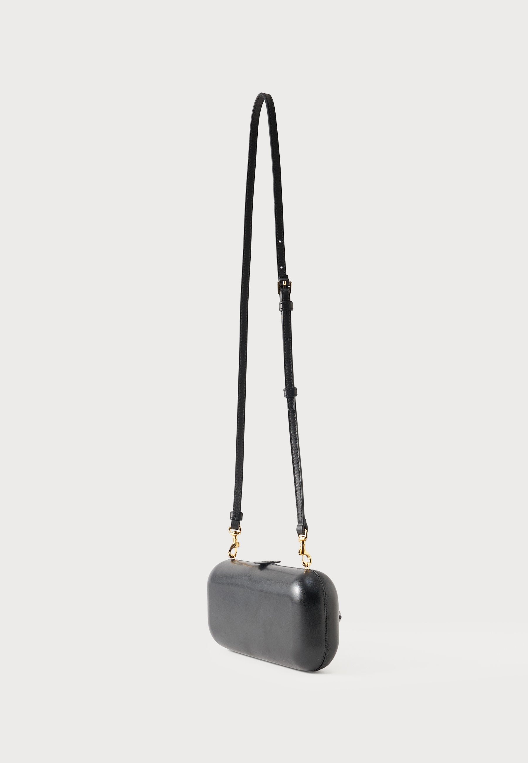 MOSCHINO