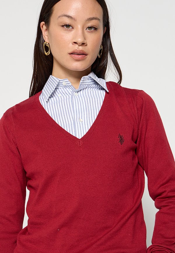 U.S. Polo Assn.