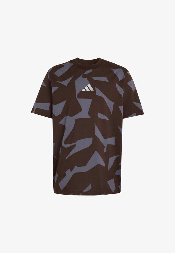 adidas Performance AMG CAMO SHORT SLEEVE - Print T-shirt - aurora coffee   aurora onix