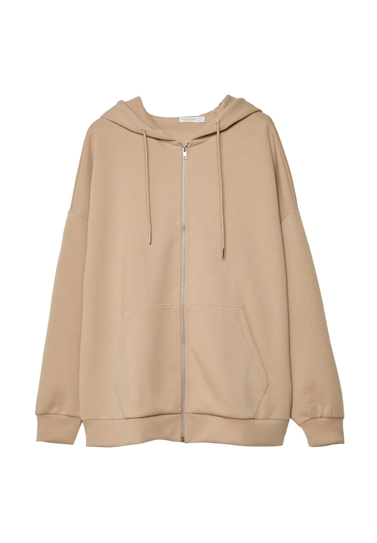 Beige Zip-Hoodie mit Kapuze, großen Fronttaschen und gerippten Bündchen. Hergestellt aus weichem Stoff, mit lässiger Passform und minimalistischem Design.