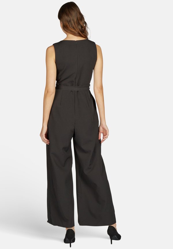 KLEO OVERALL MIT MARLENESCHHNITT