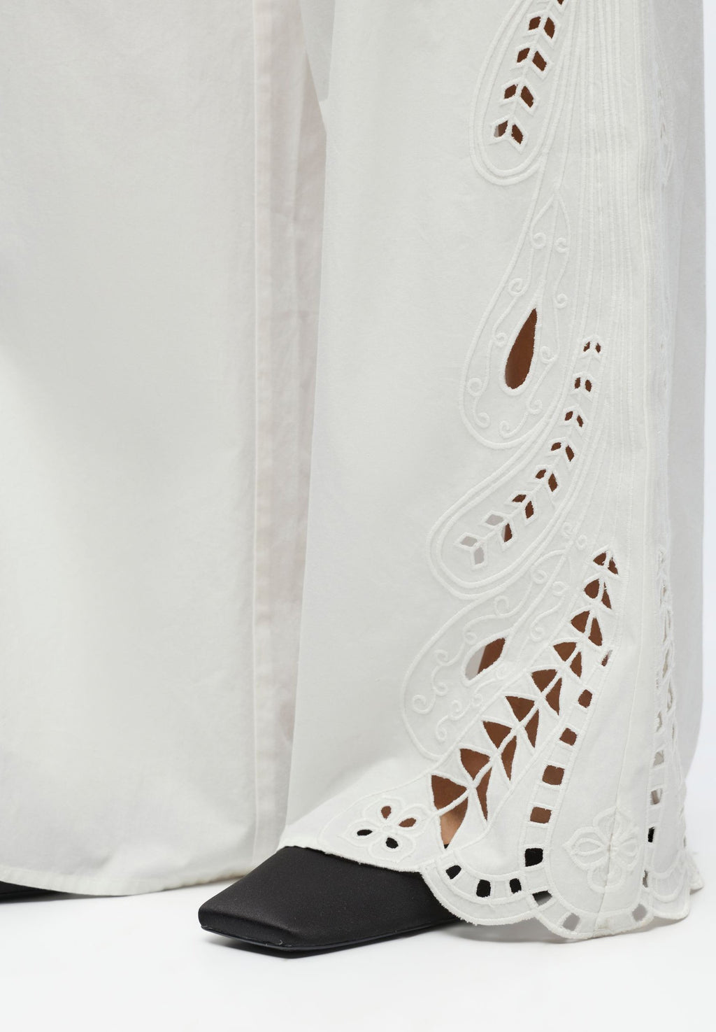 Object Lace