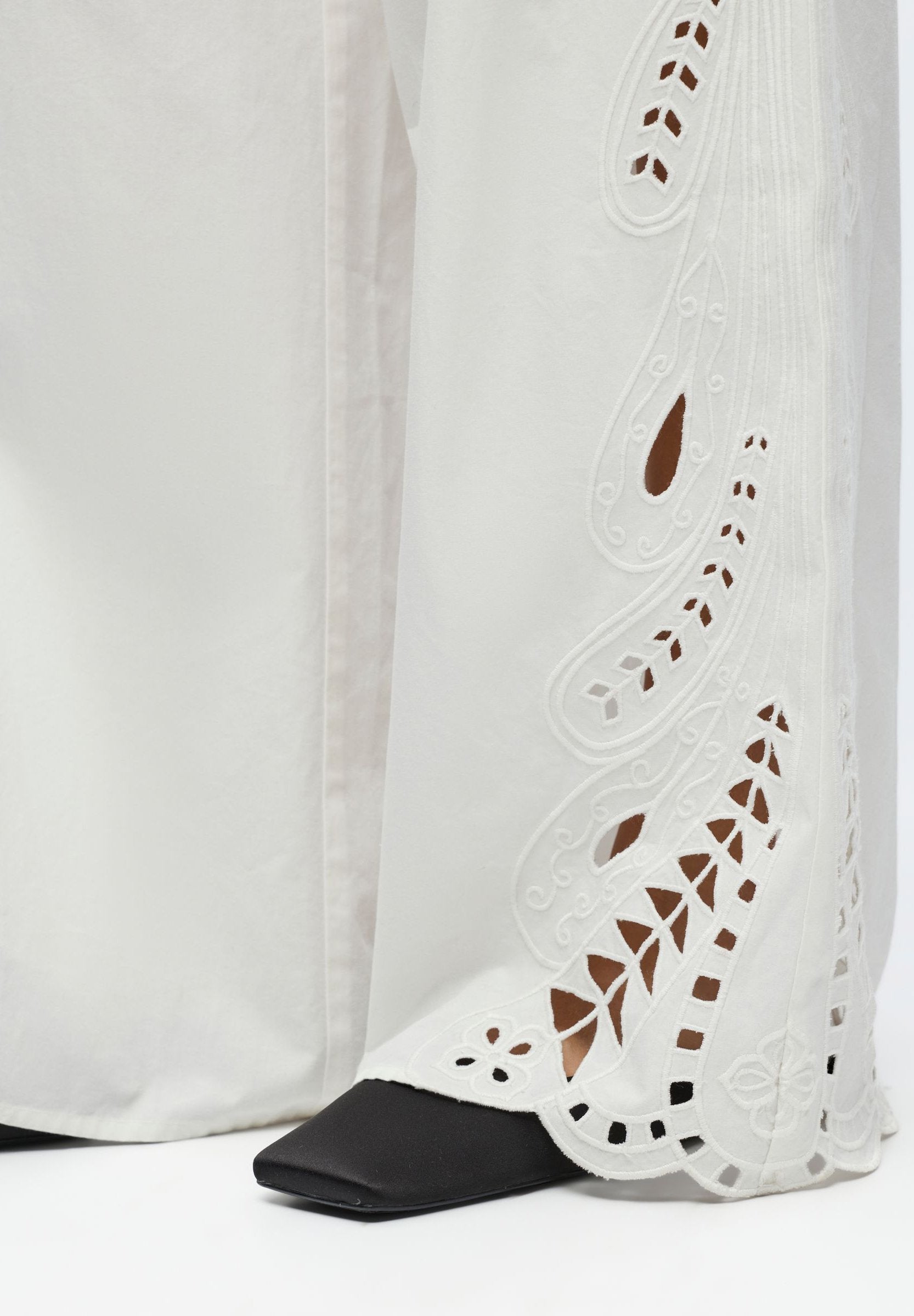 Object Lace
