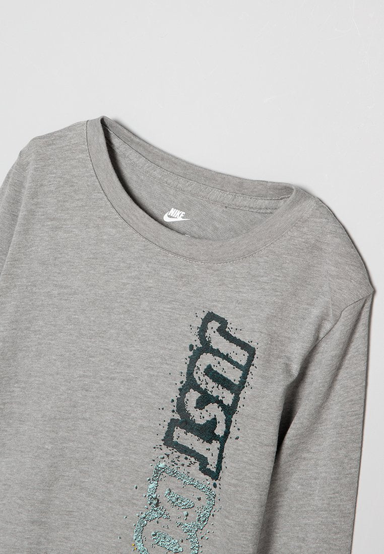 Nike Sportswear