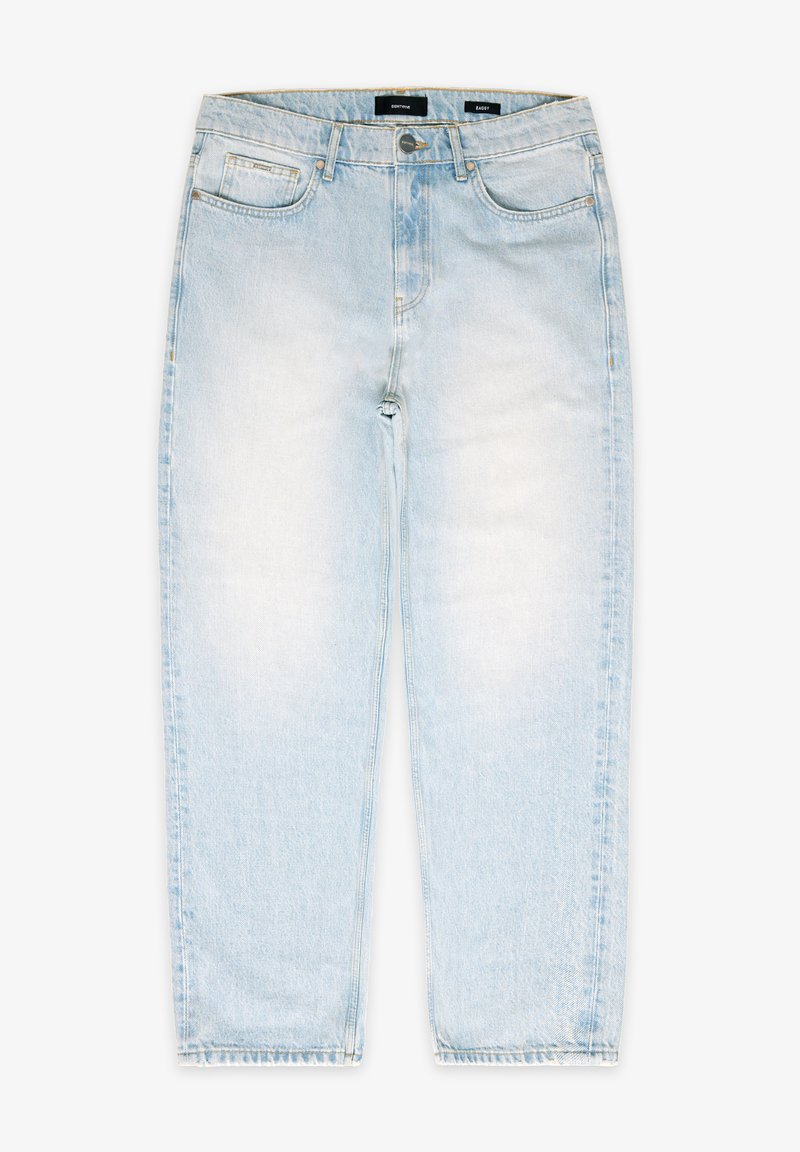 Hellblau gewaschene Jeans aus Denim, hoch tailliert, gerade geschnitten, mit fünf Taschen und dezenten ausgebleichten Stellen für Textur und visuelles Interesse.