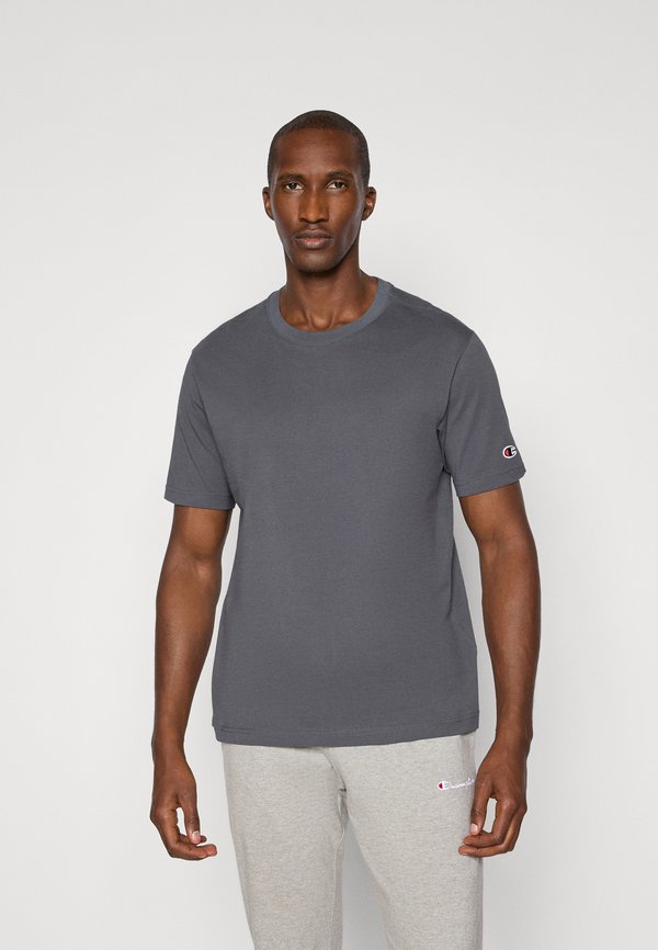 Champion SPORTSWEAR STANDARD FIT
2 PACK