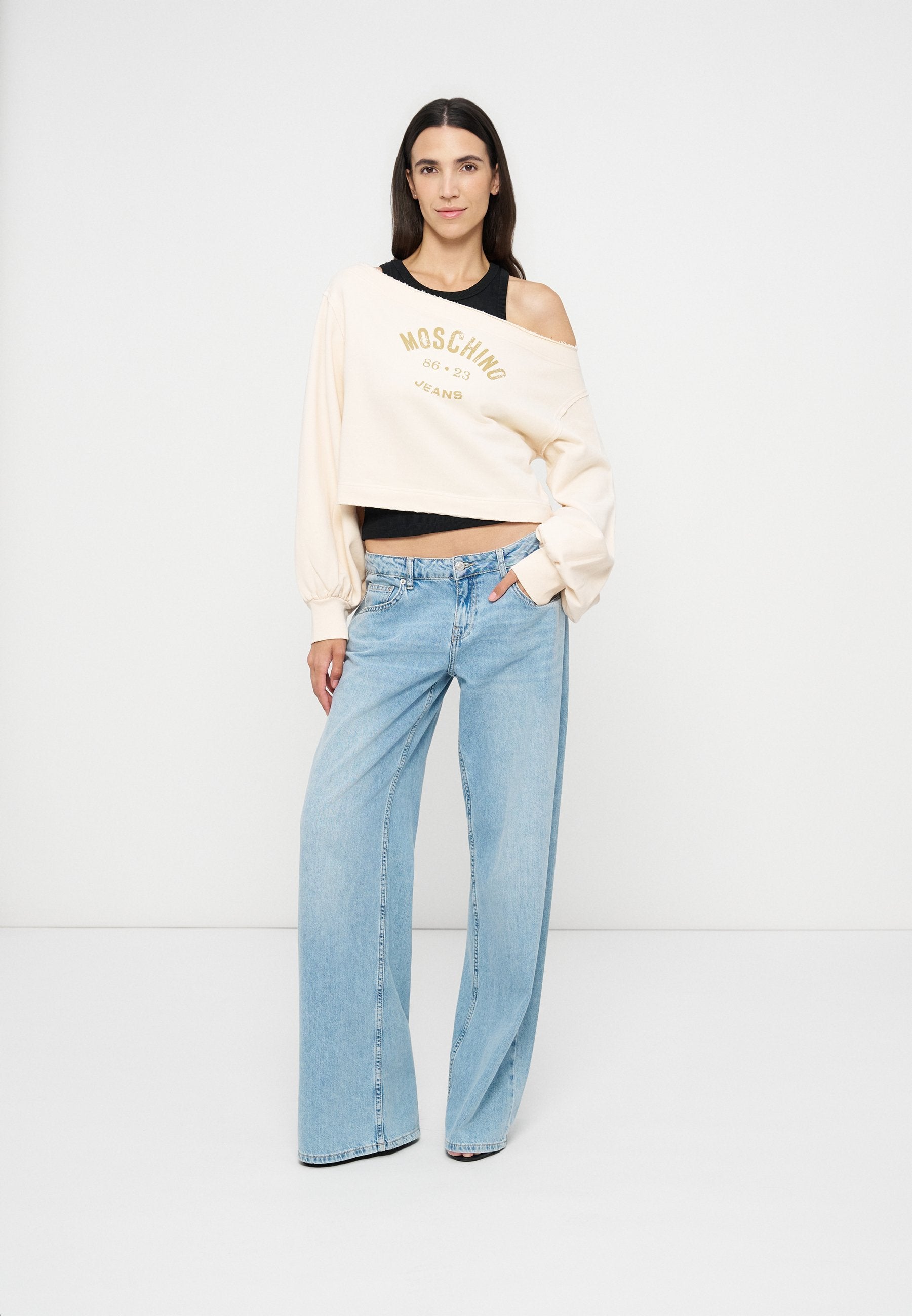 MOSCHINO JEANS