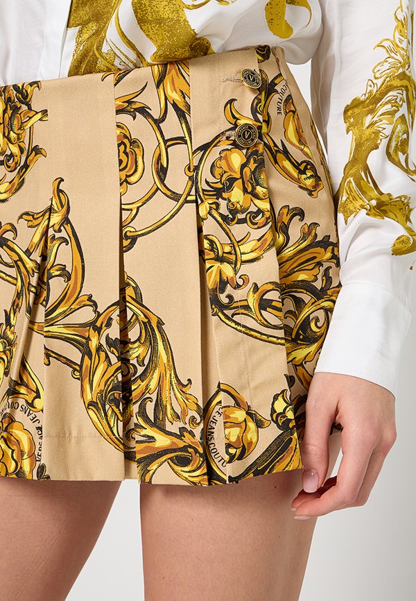 Versace Jeans Couture