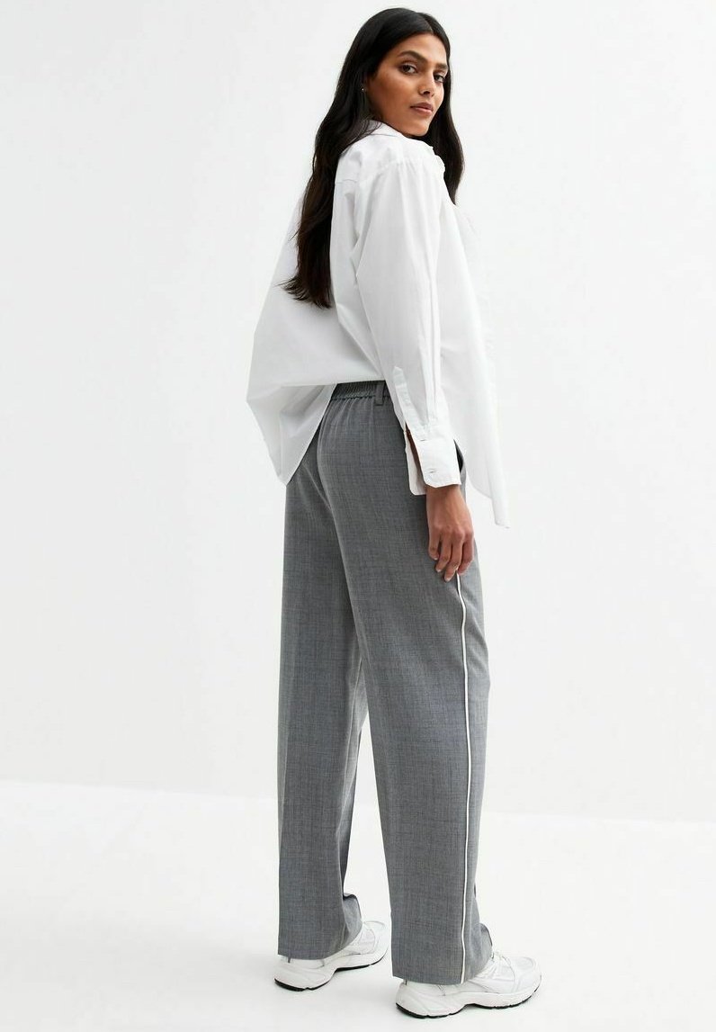 New Look TAILORED CONTRAST PIPING STRAIGHT LEG