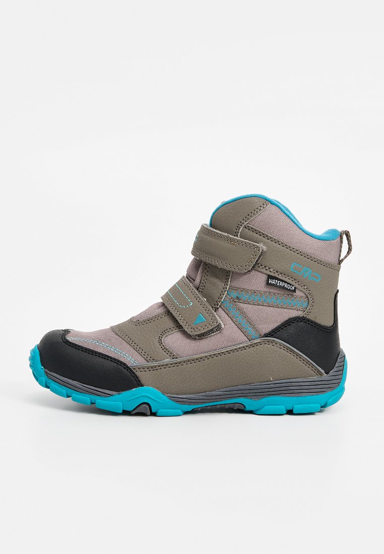 Grauer wasserdichter Stiefel mit blauen Akzenten, ausgestattet mit einem gepolsterten Kragen und einem Klettverschluss für sicheren Halt, strukturierte Gummisohle für guten Griff.