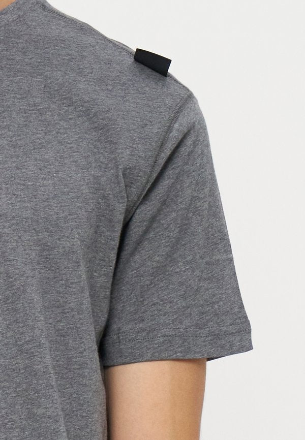 EA7 Emporio Armani T-SHIRT