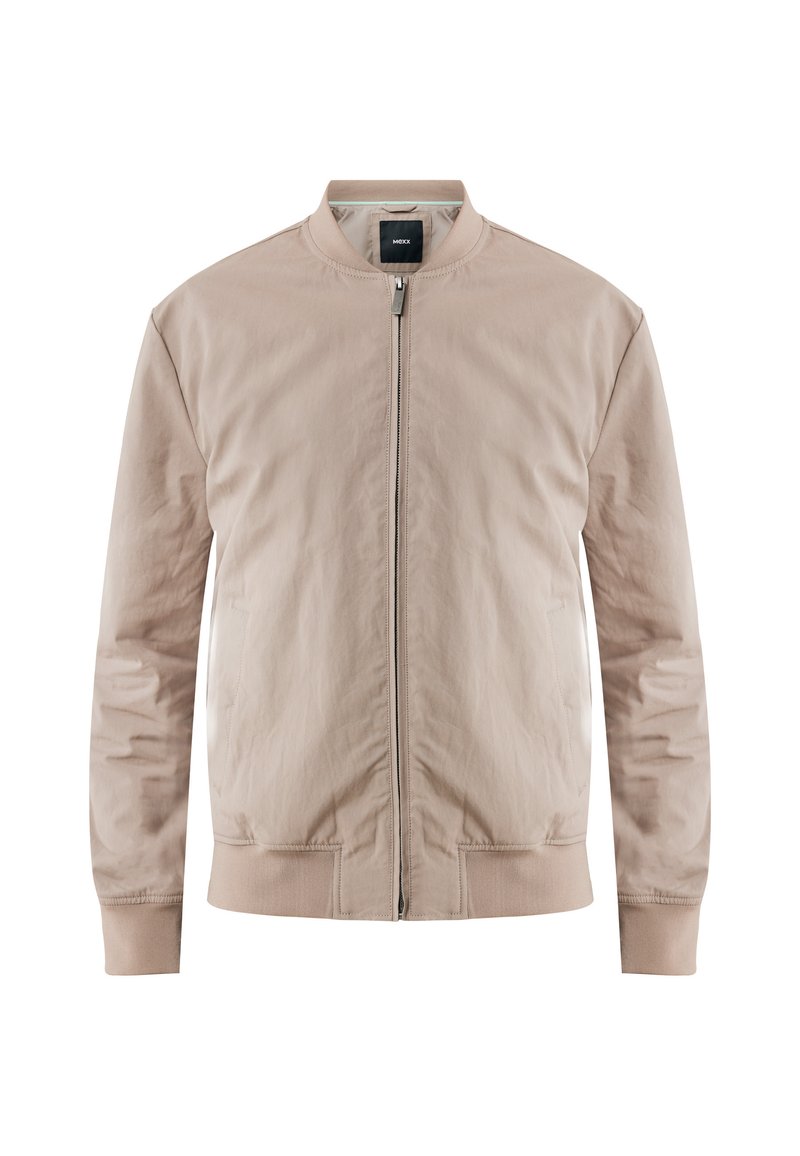 Beige Bomberjacke mit Reißverschluss vorne, gerippten Bündchen und Saum. Hergestellt aus glattem, leichtem Stoff. Verfügt über Seitentaschen und einen Stehkragen.
