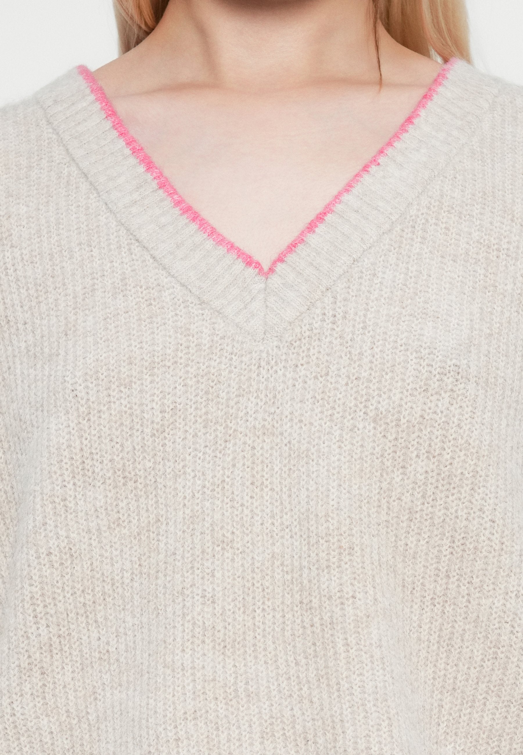 ONLY ONLHAVANNA V NECK