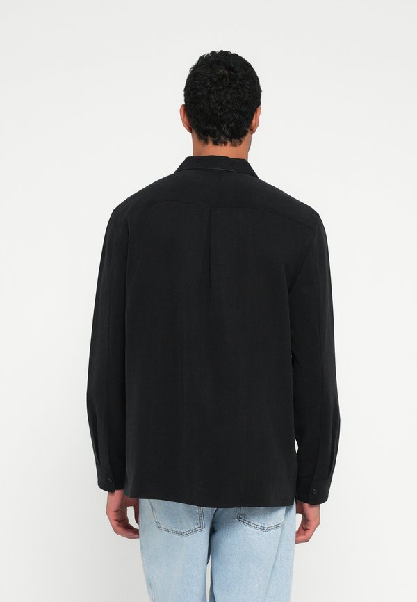 Calvin Klein GLOSSY CAMP COLLAR EASY SHIRT
