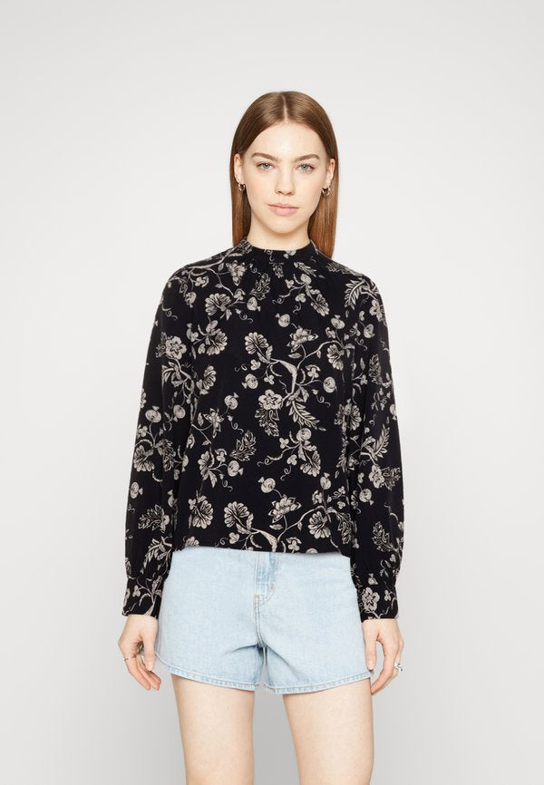 VILA VIDAISY HIGHNECK