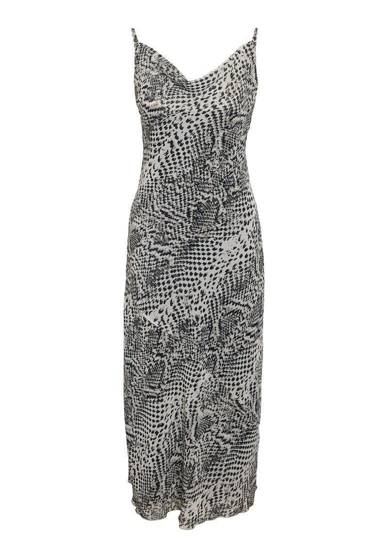 NMAMIRA SINGLET Media 1