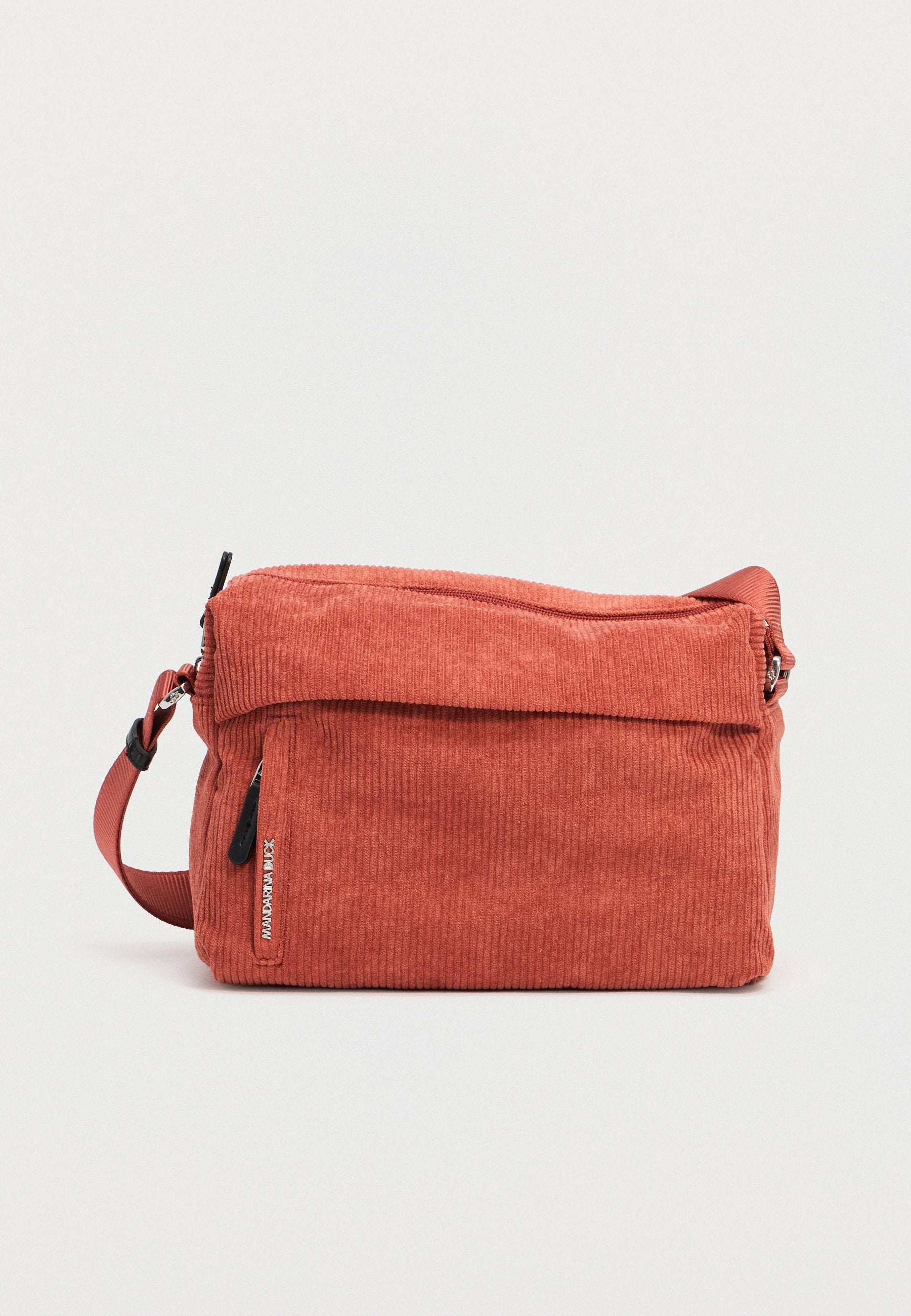 Mandarina Duck