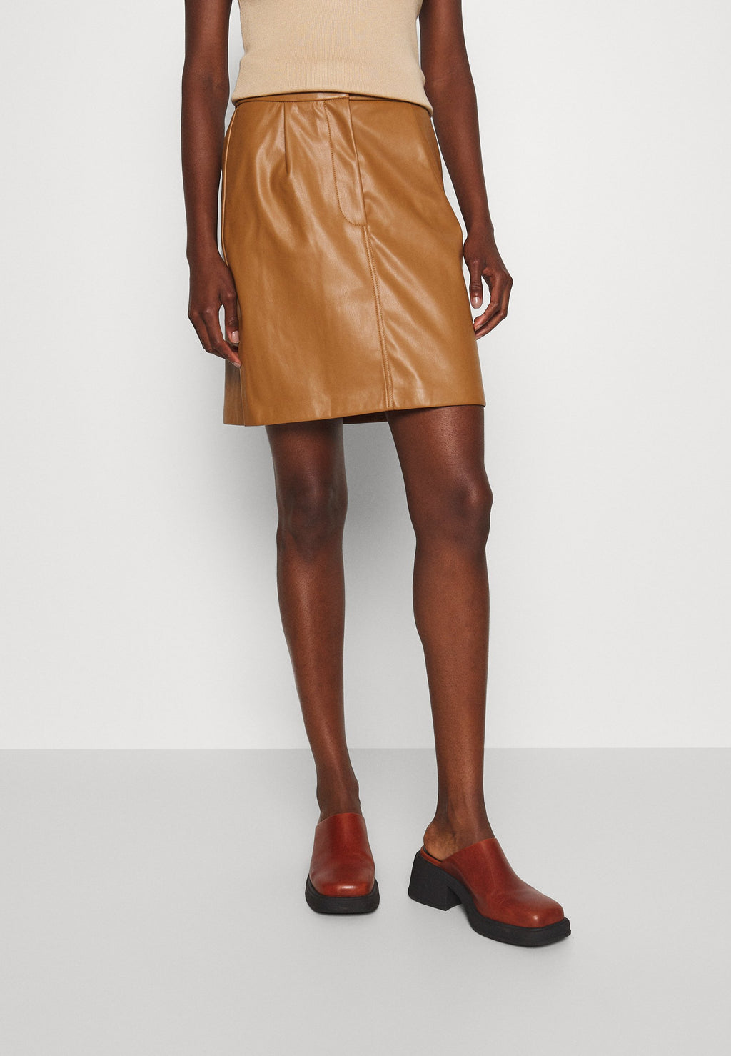 VILA Tall VILINE SHORT COATED SKIRT