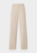 Beige Leinen-Hosen mit geradem Bein und glatter Textur, ausgestattet mit einem Frontreißverschluss, Gürtelschlaufen und gepressten Falten für einen maßgeschneiderten Look.