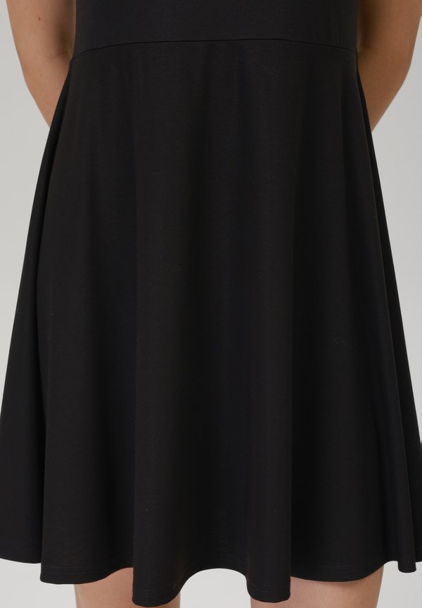 Even&Odd by Zalando