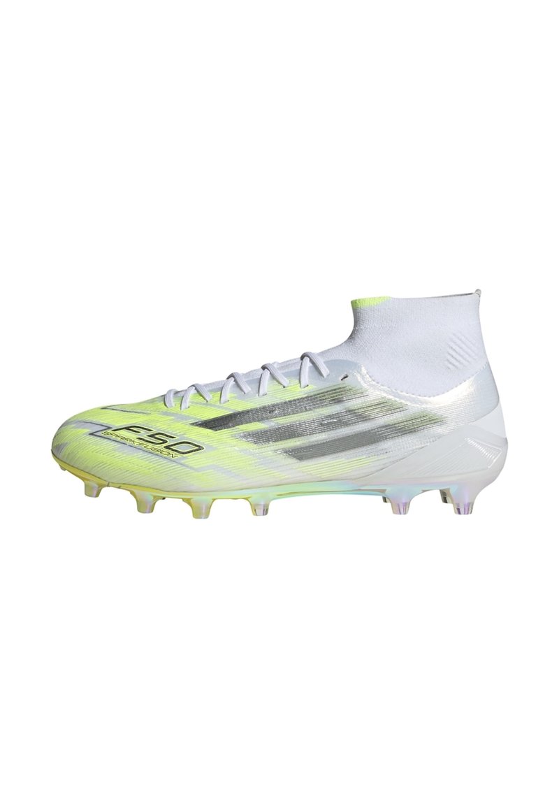 F50 SPARKFUSION ELITE MID CUT  Media 1