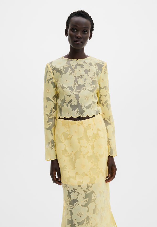 Malina CIARA LACE TOP