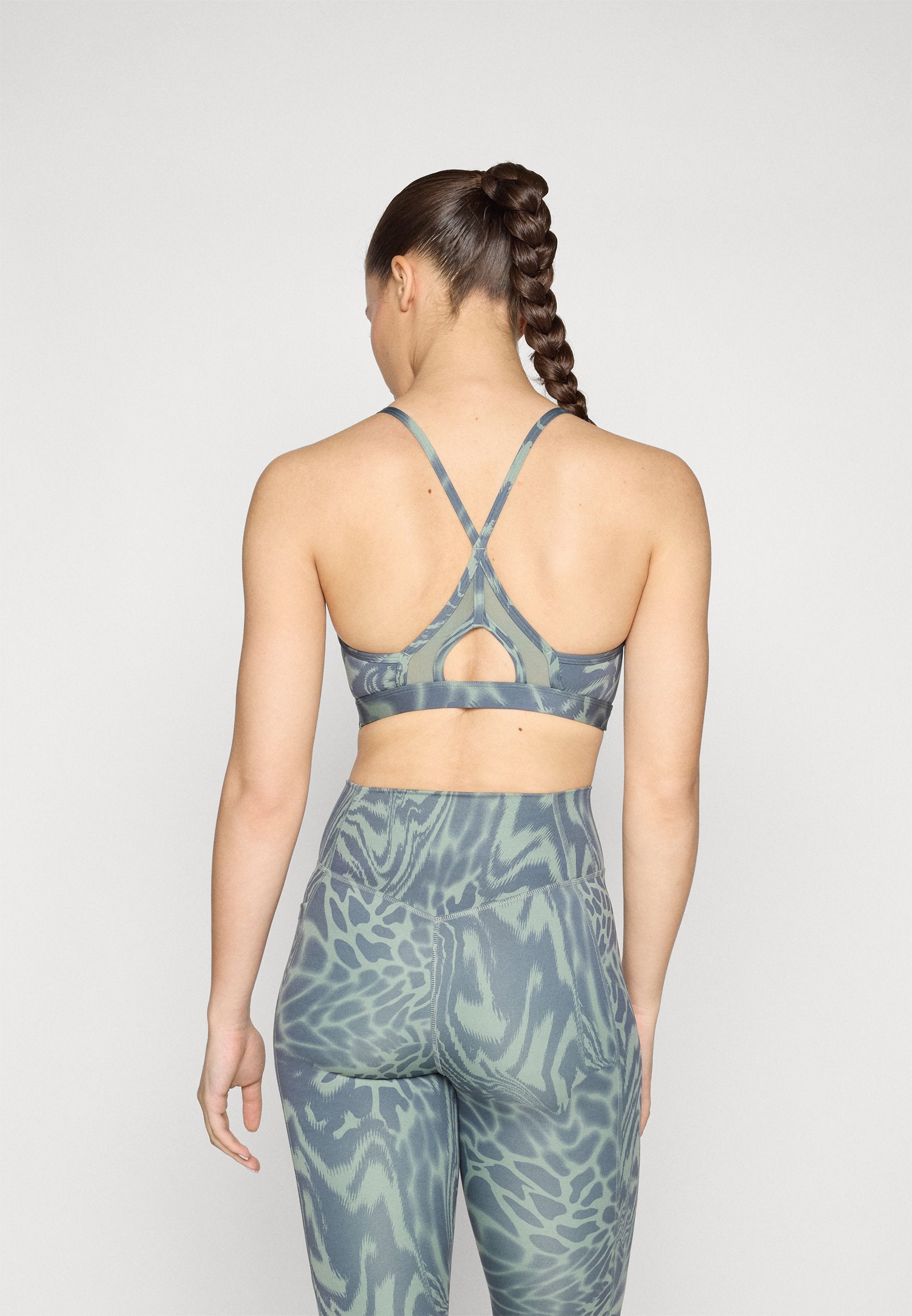 adidas Performance AEROREACT  LIGHT SUPPORT 3STRIPES BRA