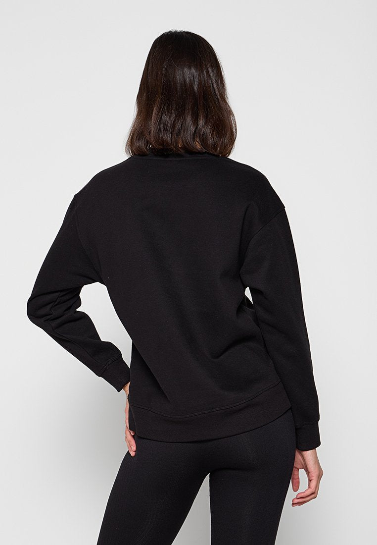 DKNY Sport