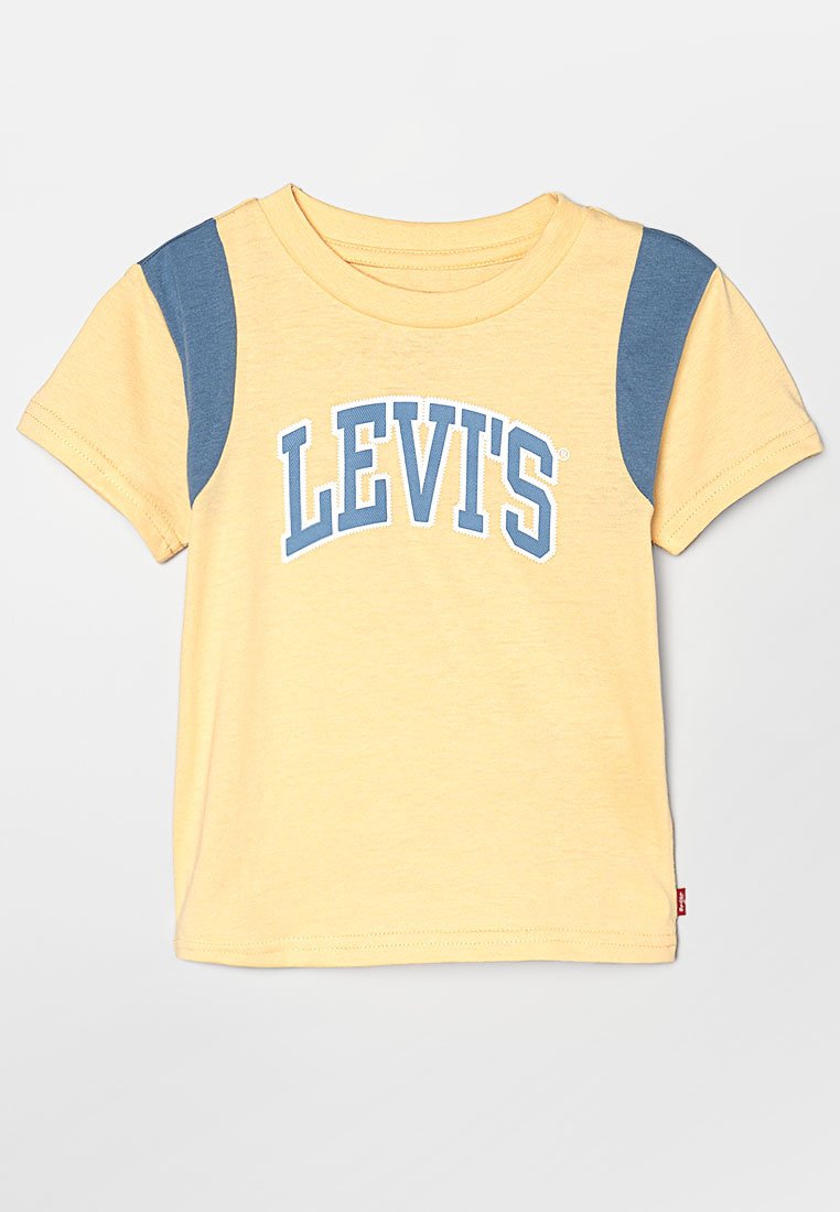 Levi's®