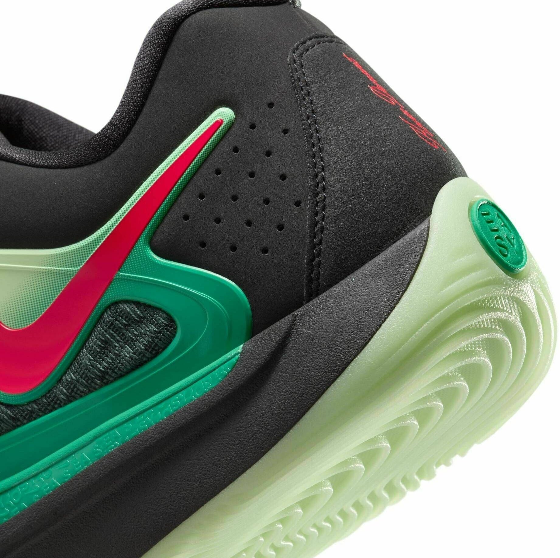 Nike Performance