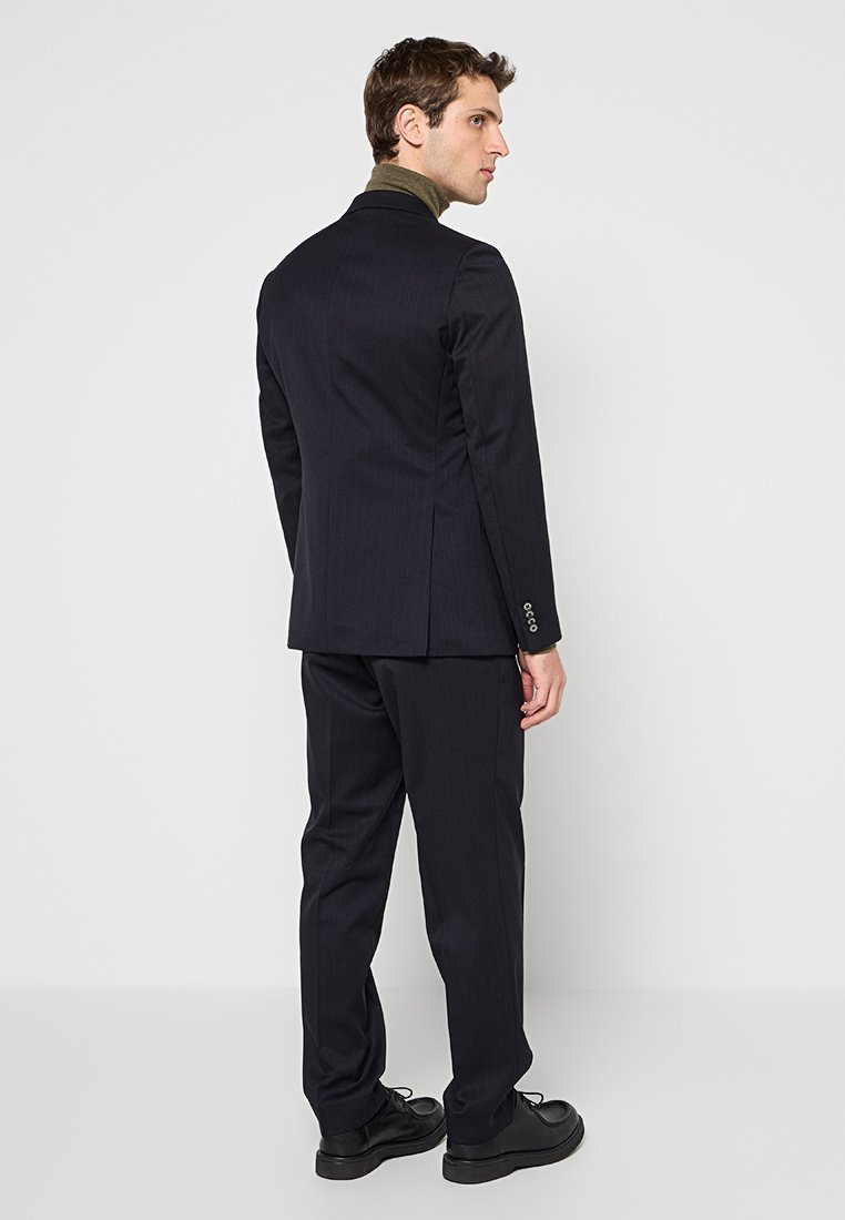 Michael Kors SLIM FIT