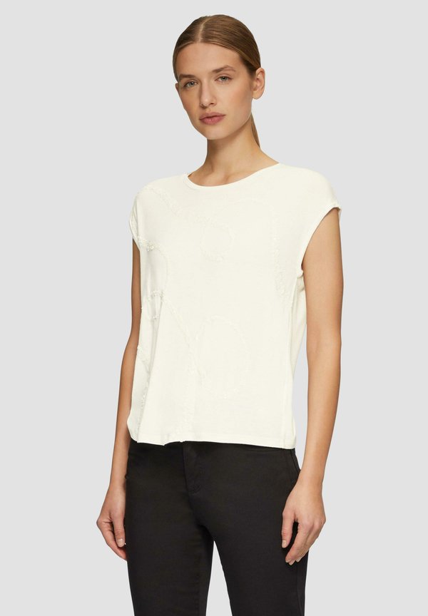 s.Oliver BLACK LABEL MIT PAILLETTEN