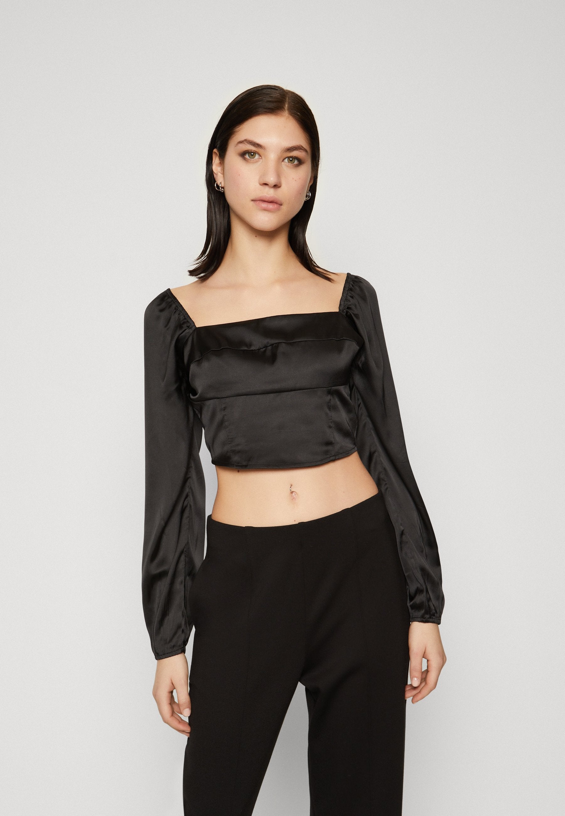 Hollister Co. LONG-SLEEVE SATIN SQUARE-NECK TOP