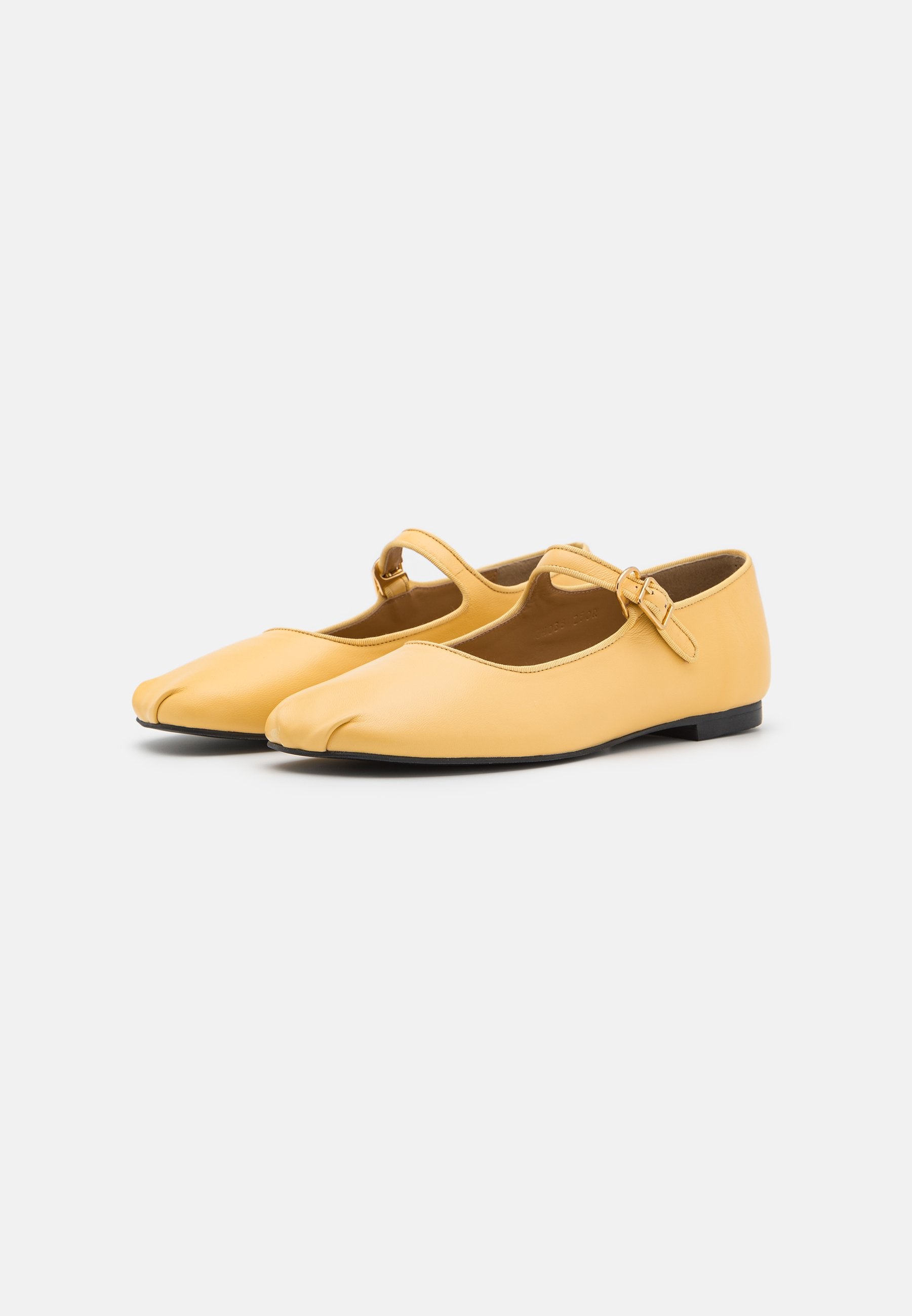 Reike Nen PIPING MARYJANE FLATS