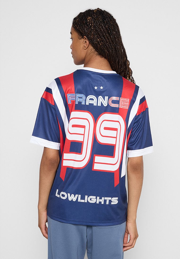 LOW LIGHTS STUDIOS®