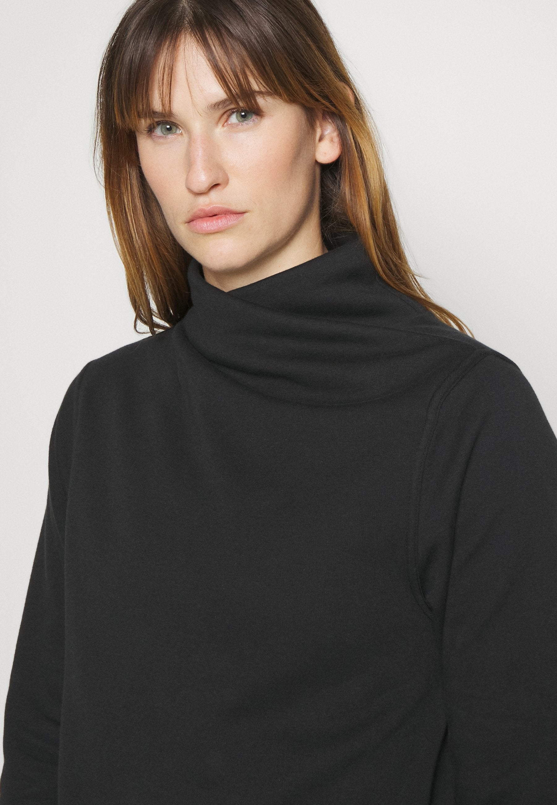 Athleta COZY KARMA TWIST NECK