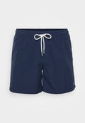 Marineblaue Badeshorts mit elastischem Bund und weißem Kordelzug. Glatte Textur, Oberschenkellänge, mit kleinem Logo an der Seite.