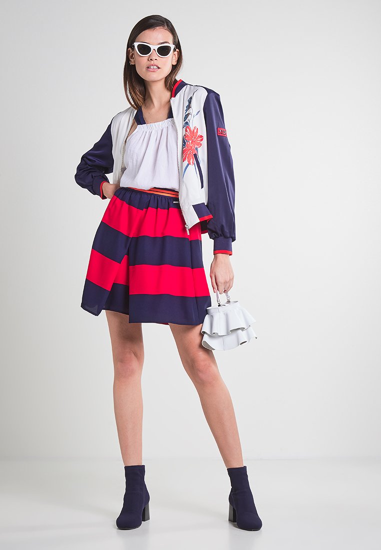 Armani Exchange Minirock Media 2