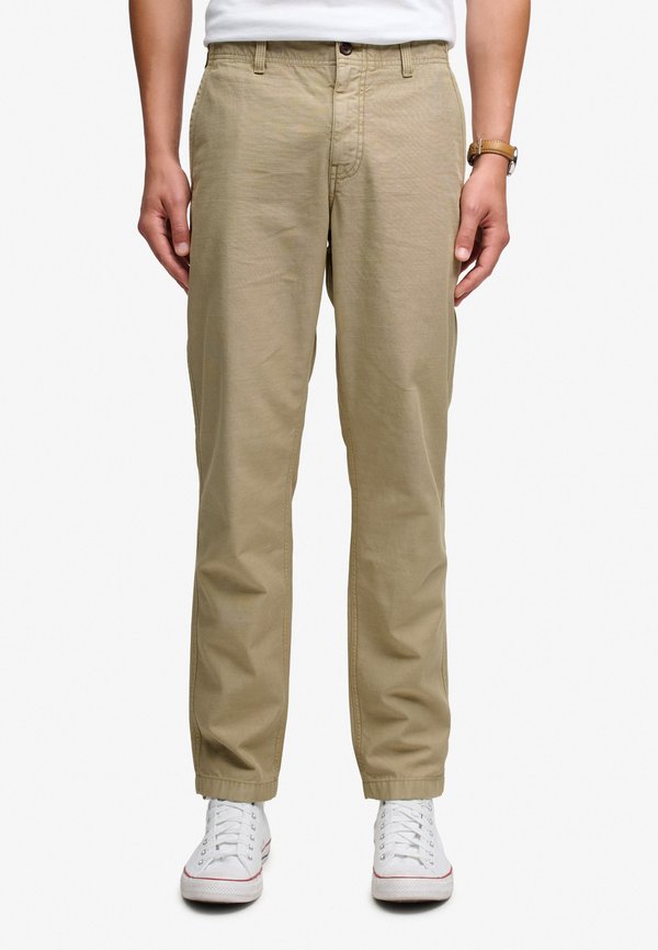 Superdry & Co SUPERDRY TAPERED WASHED CHINO TROUSERS.. - Trousers - overcast beige